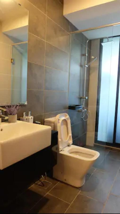 Almas Puteri Harbour Nusajaya Suite Room Exclusive Room 5 Min To Legoaland By Homespace Exterior foto