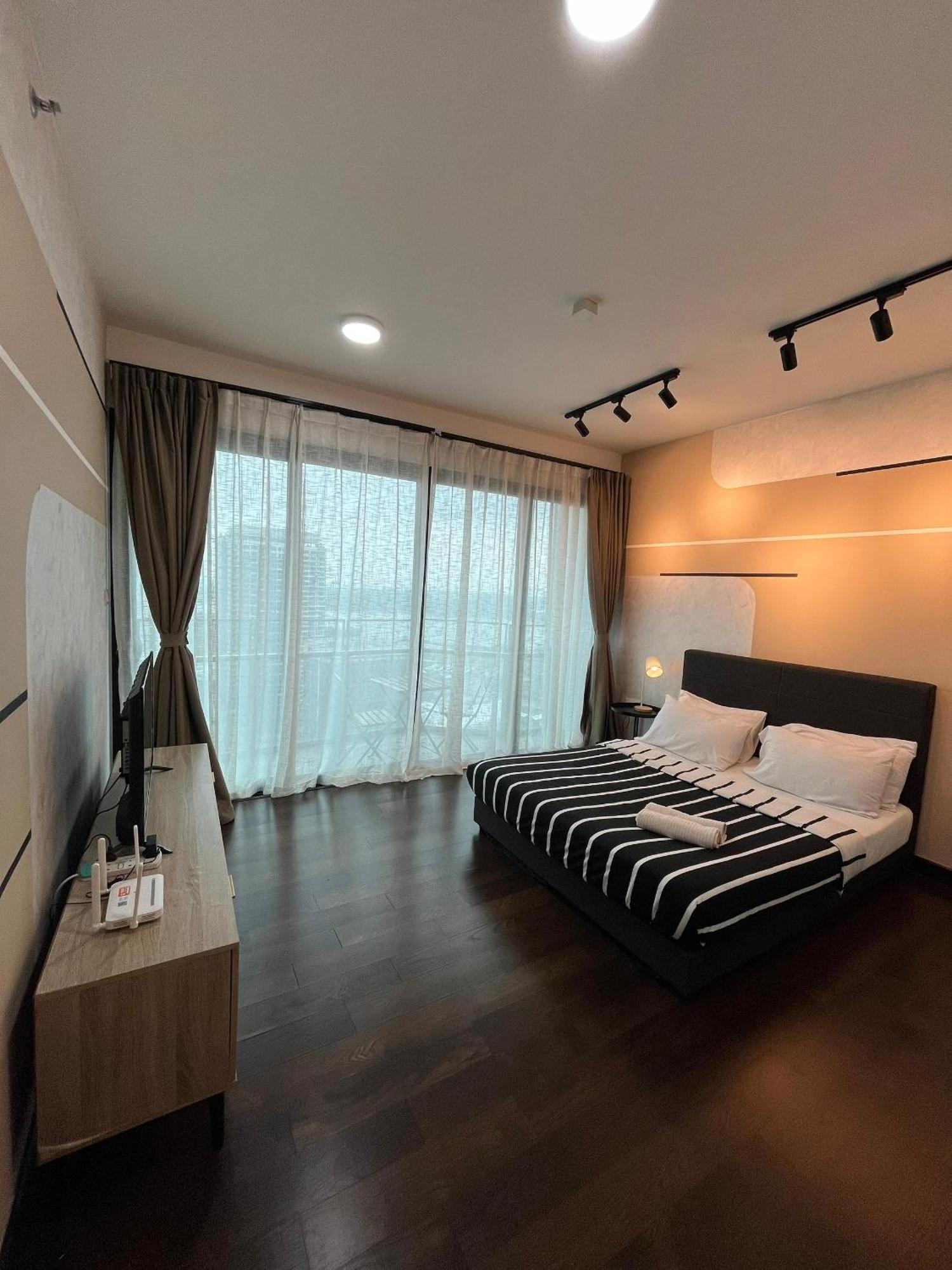 Almas Puteri Harbour Nusajaya Suite Room Exclusive Room 5 Min To Legoaland By Homespace Exterior foto