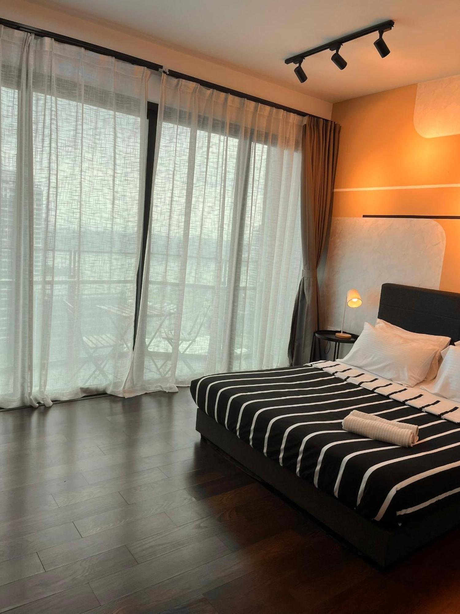 Almas Puteri Harbour Nusajaya Suite Room Exclusive Room 5 Min To Legoaland By Homespace Exterior foto